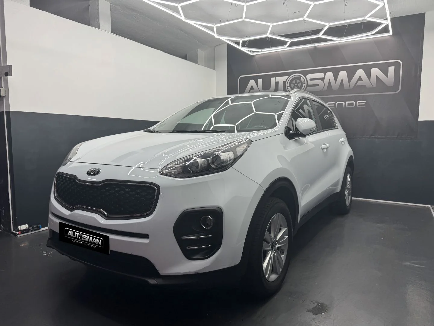 KIA Sportage 1.6 GDi Drive 4x2 2016 Gasolina Blanco - Vista lateral